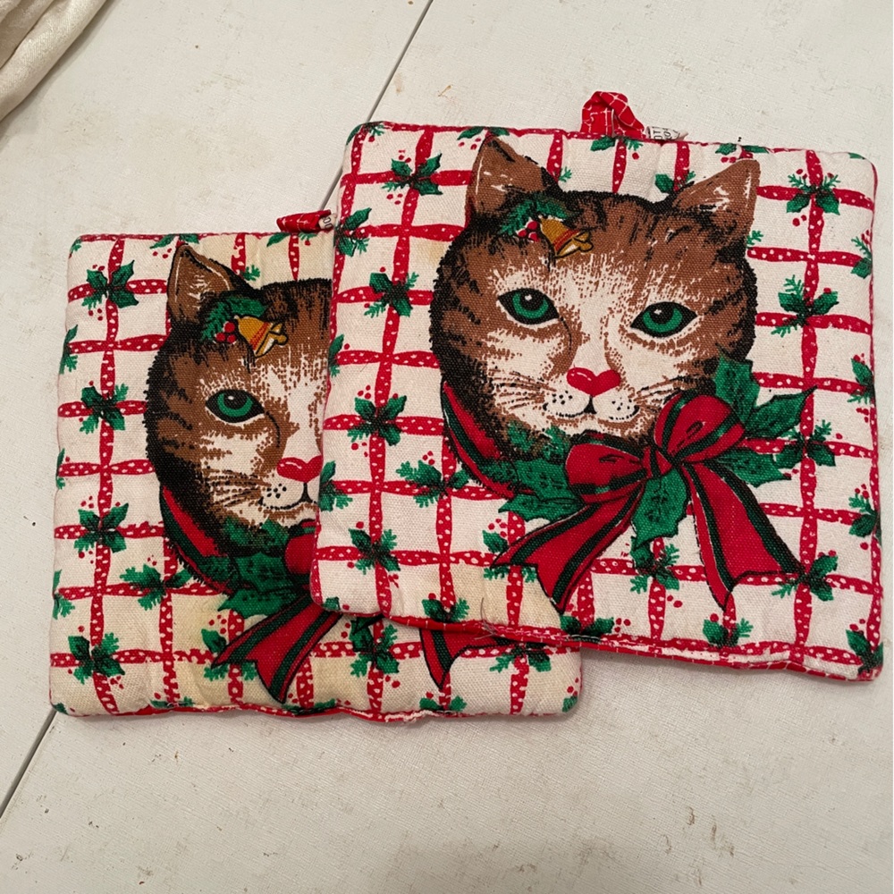 Cute cat holiday potholders
